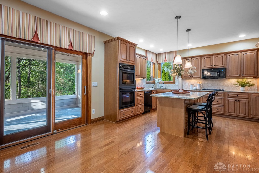 8101 Hidden Ridge Court