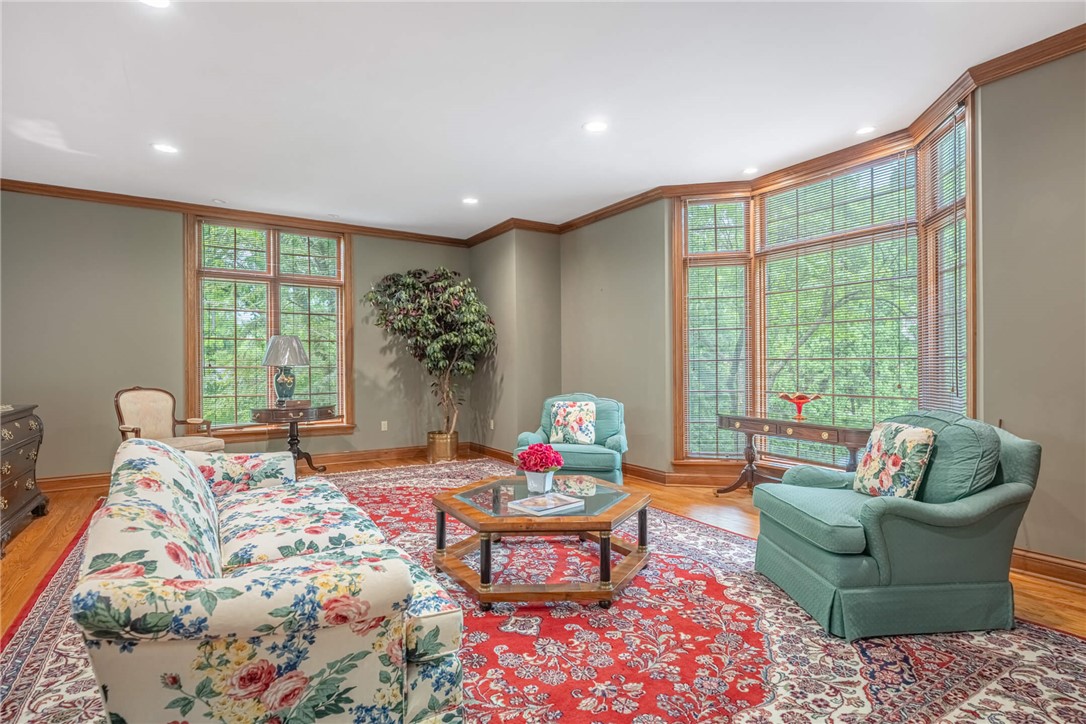 514 Shambord Circle