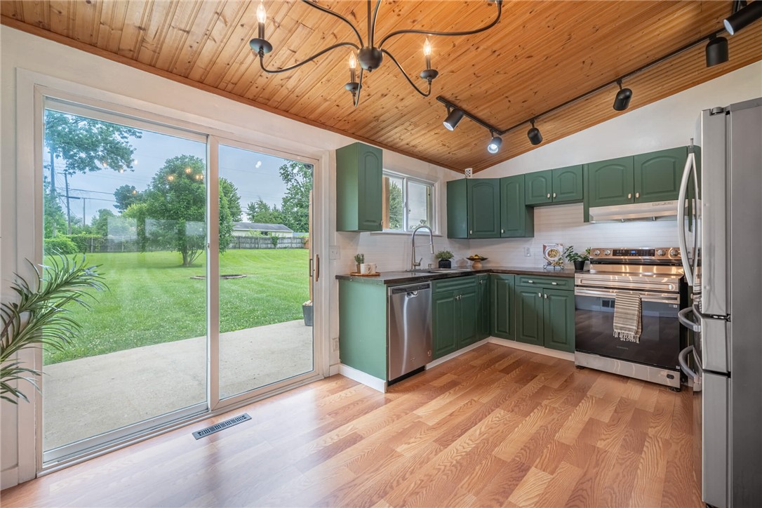 4041 Rosehill Drive