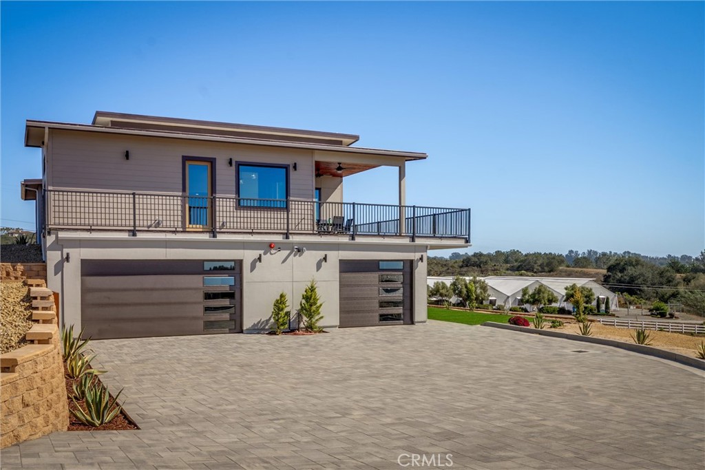 2045 Westhampton Drive