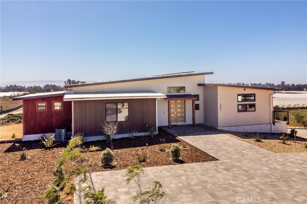 2045 Westhampton Drive