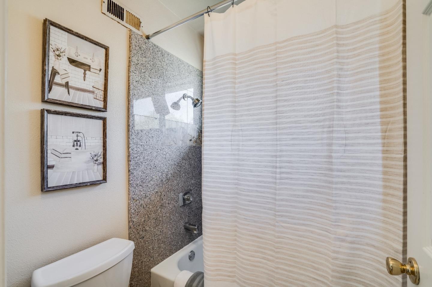 5454 Colony Green Drive
