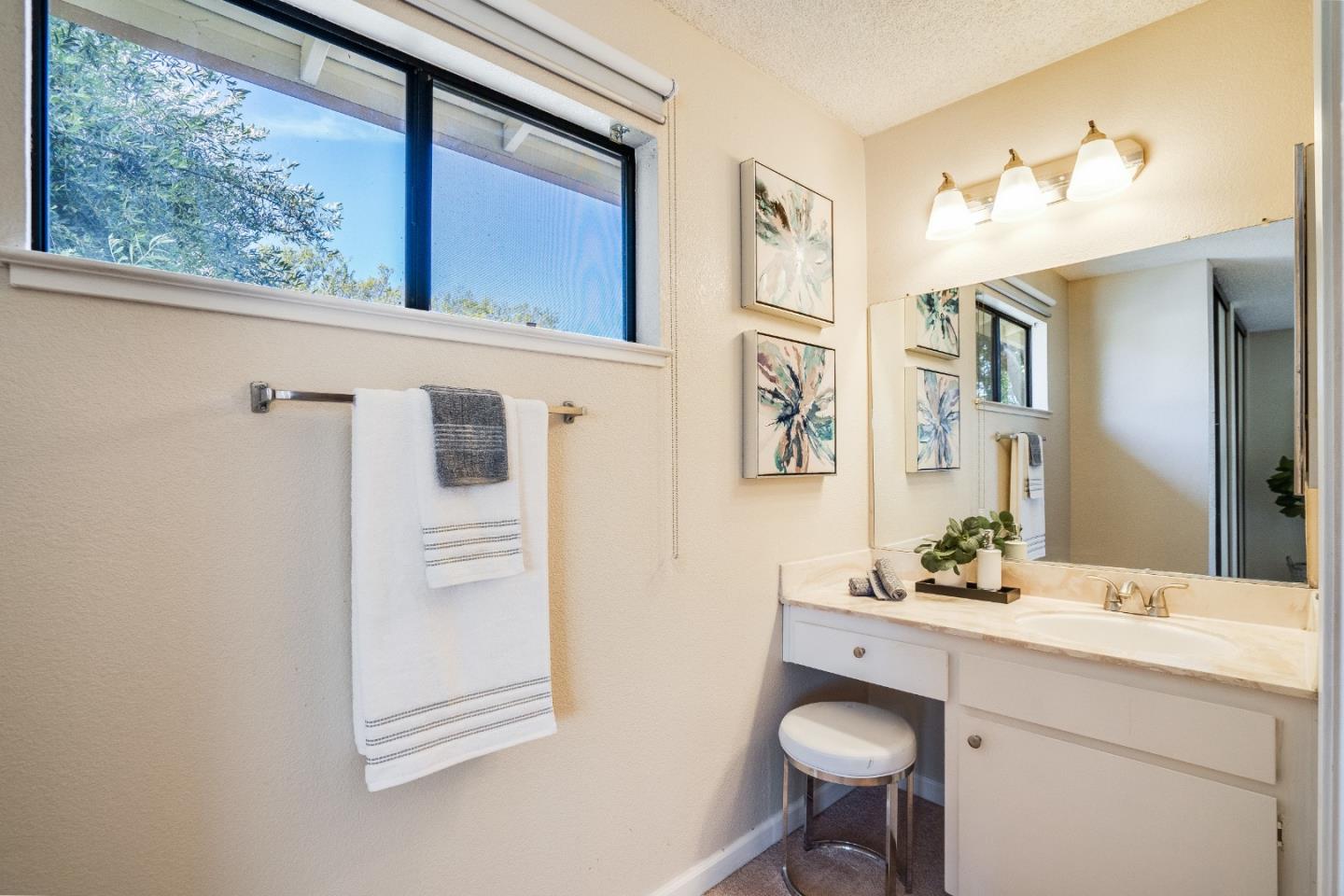 5454 Colony Green Drive