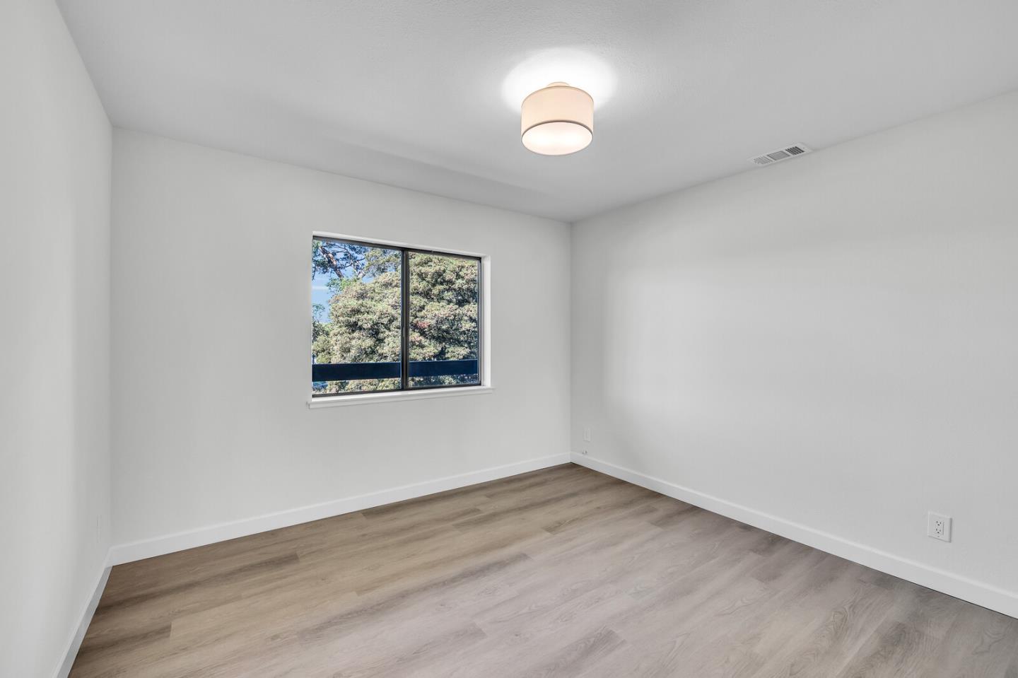 815 Sea Spray Lane 207