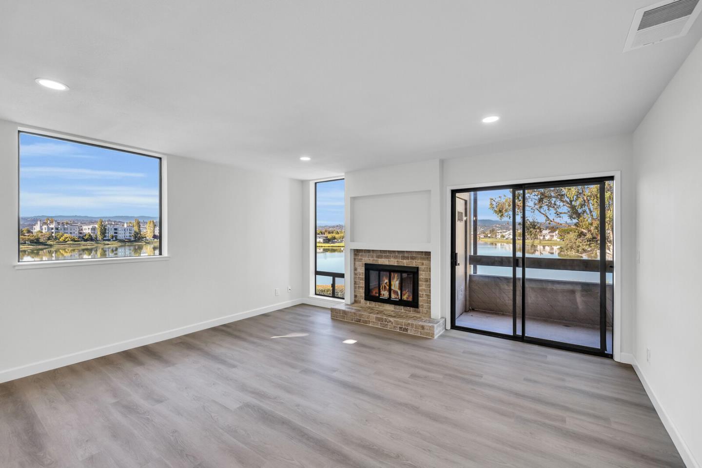 815 Sea Spray Lane 207