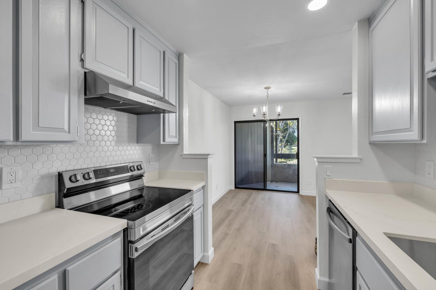 815 Sea Spray Lane 207