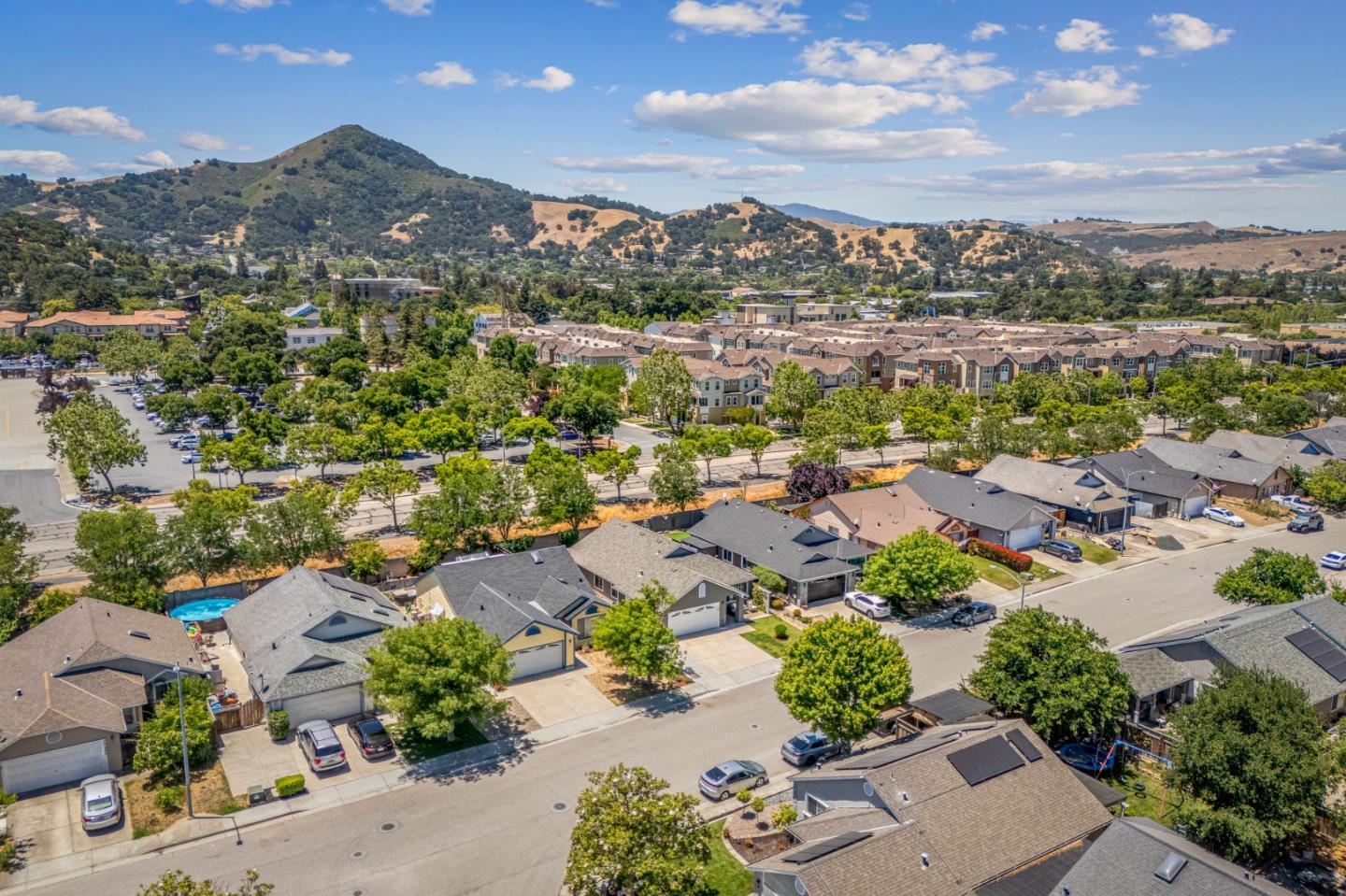 17437 Calle Del Sol