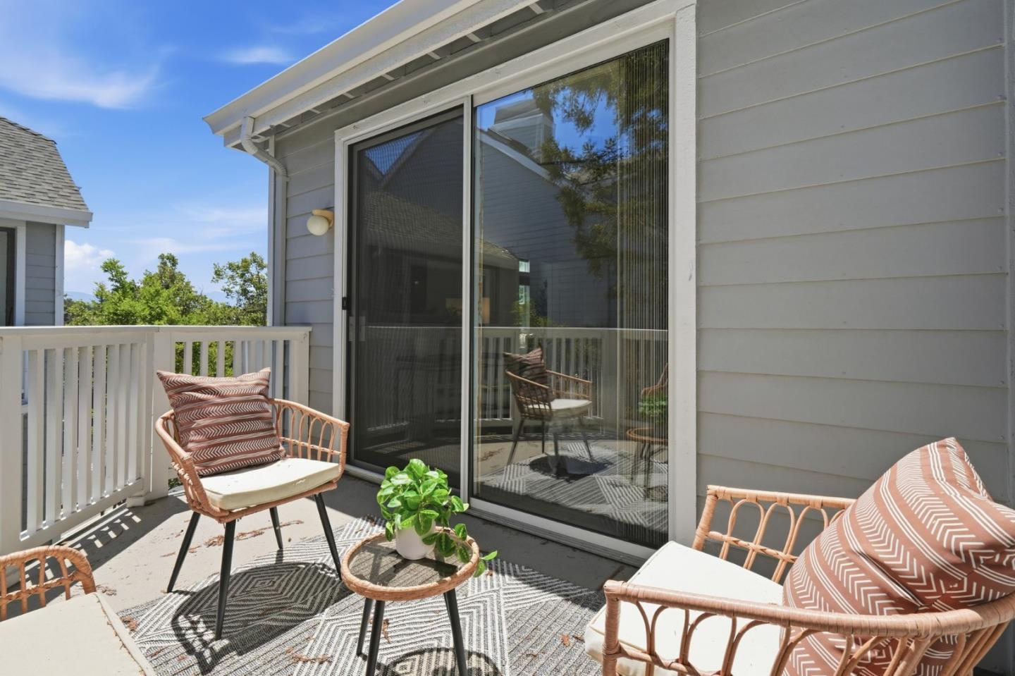 903 Sunrose Terrace 301