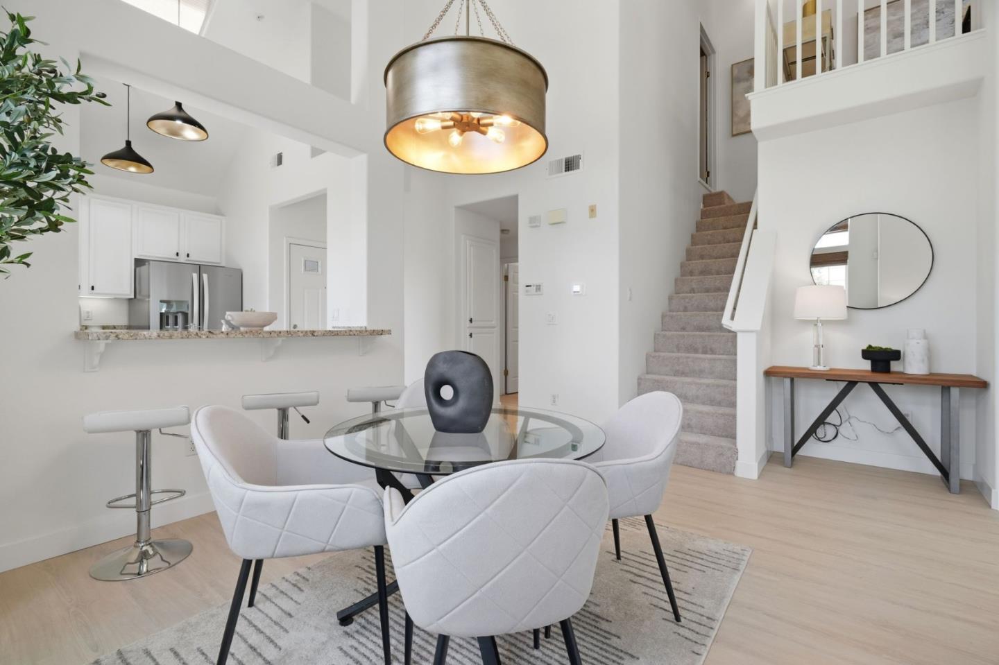 903 Sunrose Terrace 301