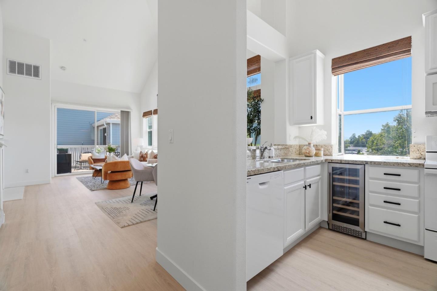 903 Sunrose Terrace 301