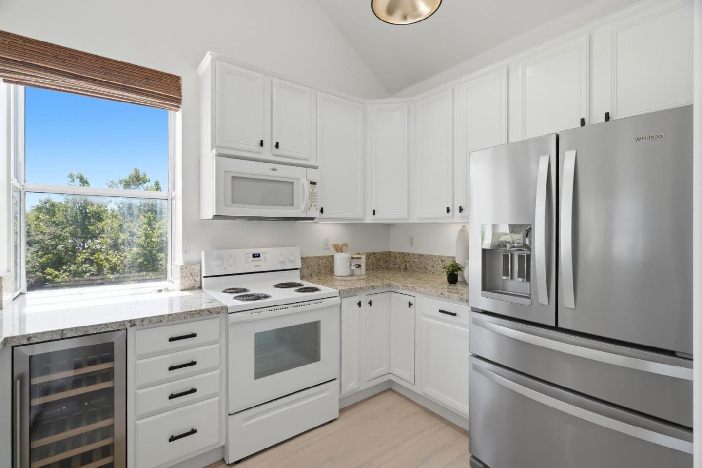 903 Sunrose Terrace 301