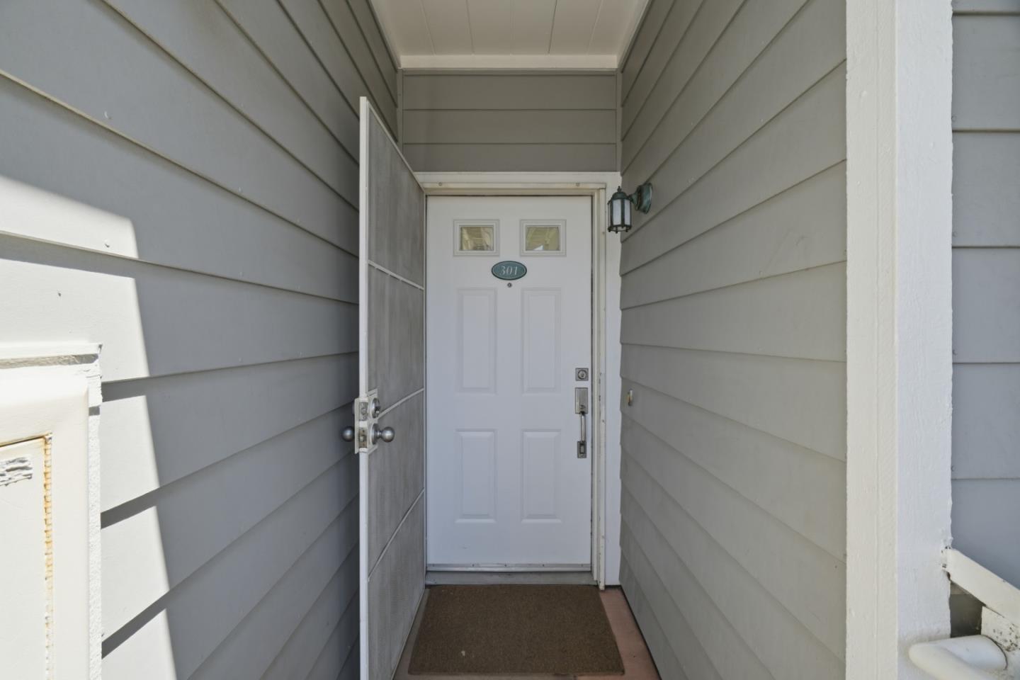 903 Sunrose Terrace 301