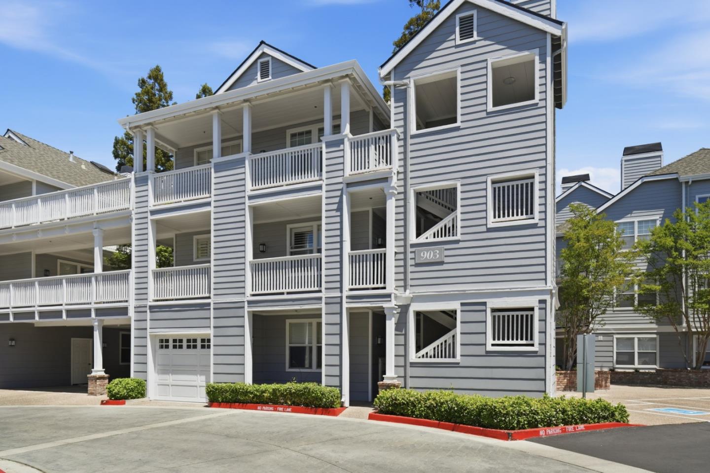 903 Sunrose Terrace 301