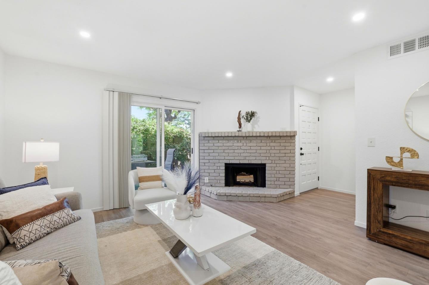 159 Kiely BLVD