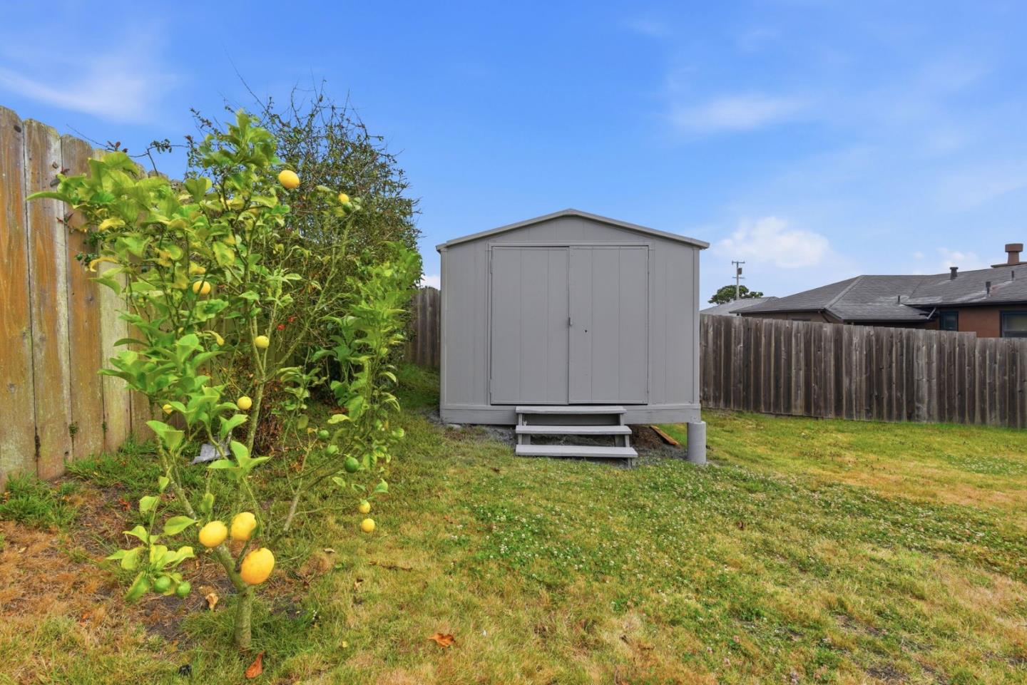 851 Beechwood DR