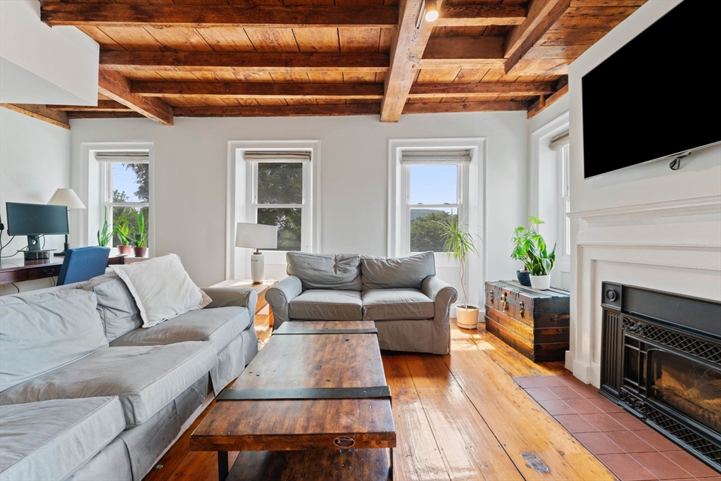 231 Main Street # 2