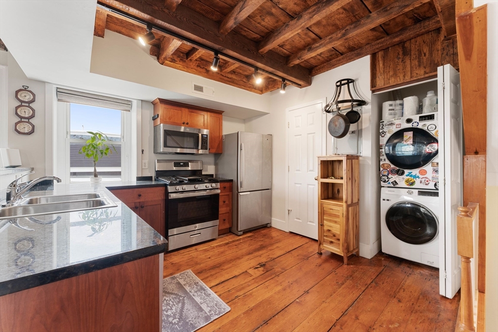 231 Main Street # 2