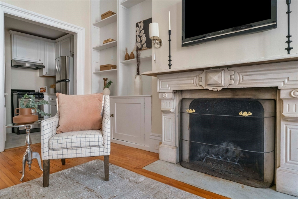 119 Marlborough St # 6