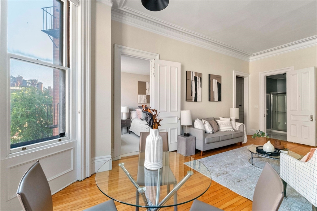 119 Marlborough St # 6