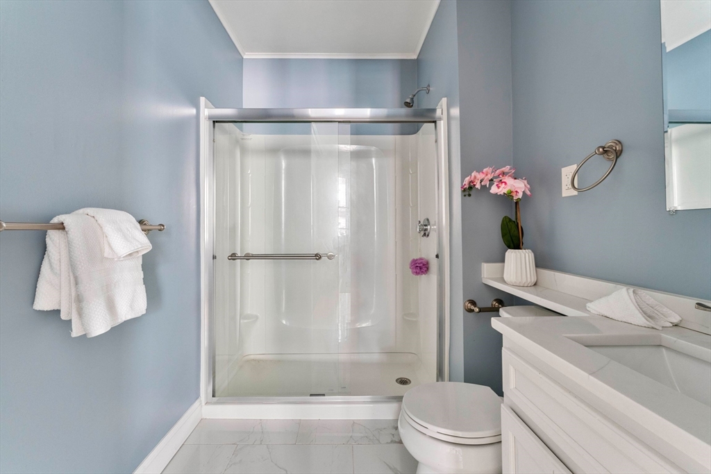 119 Marlborough St # 6