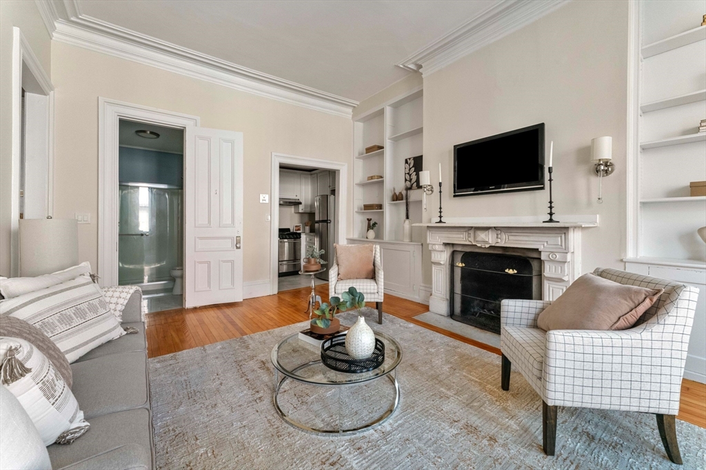 119 Marlborough St # 6