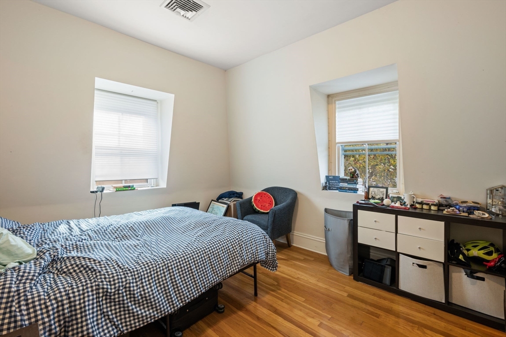 69 Walnut St