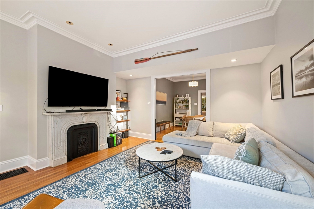 69 Walnut St