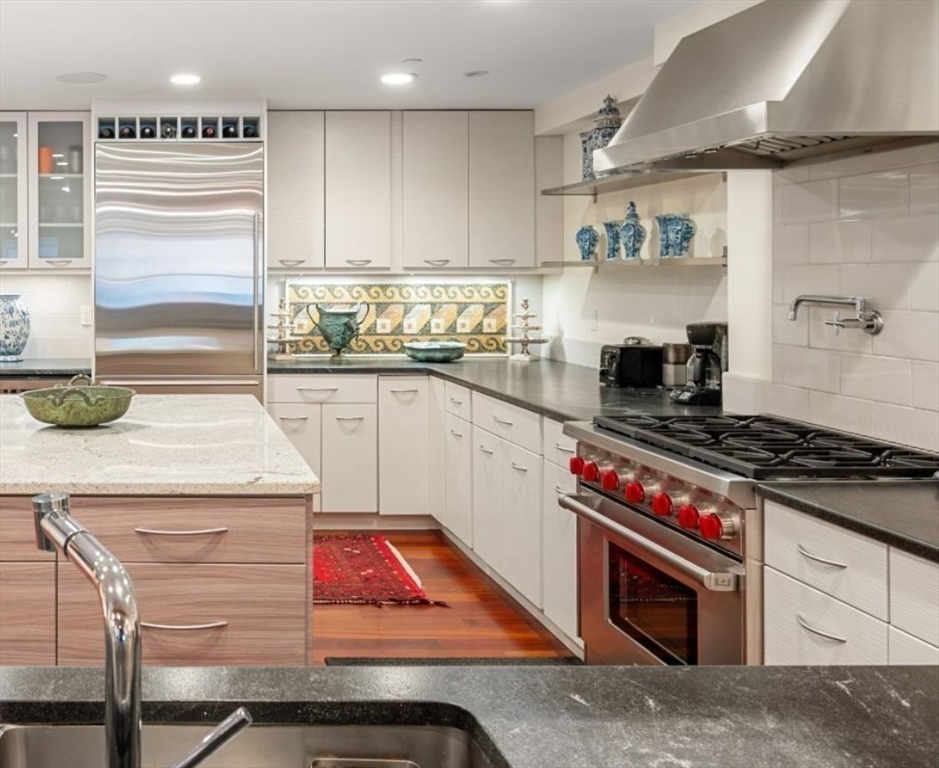 1-3 Winter Place # 3