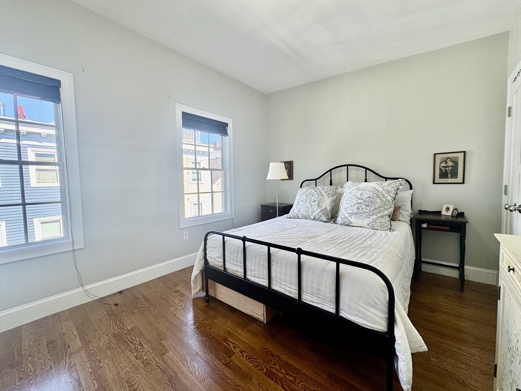 47 Soley St # 3