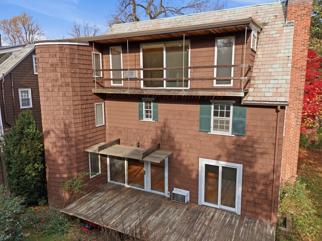 12-14 Gray Gardens W