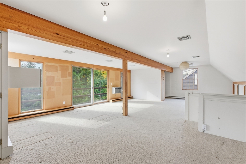 12-14 Gray Gardens W