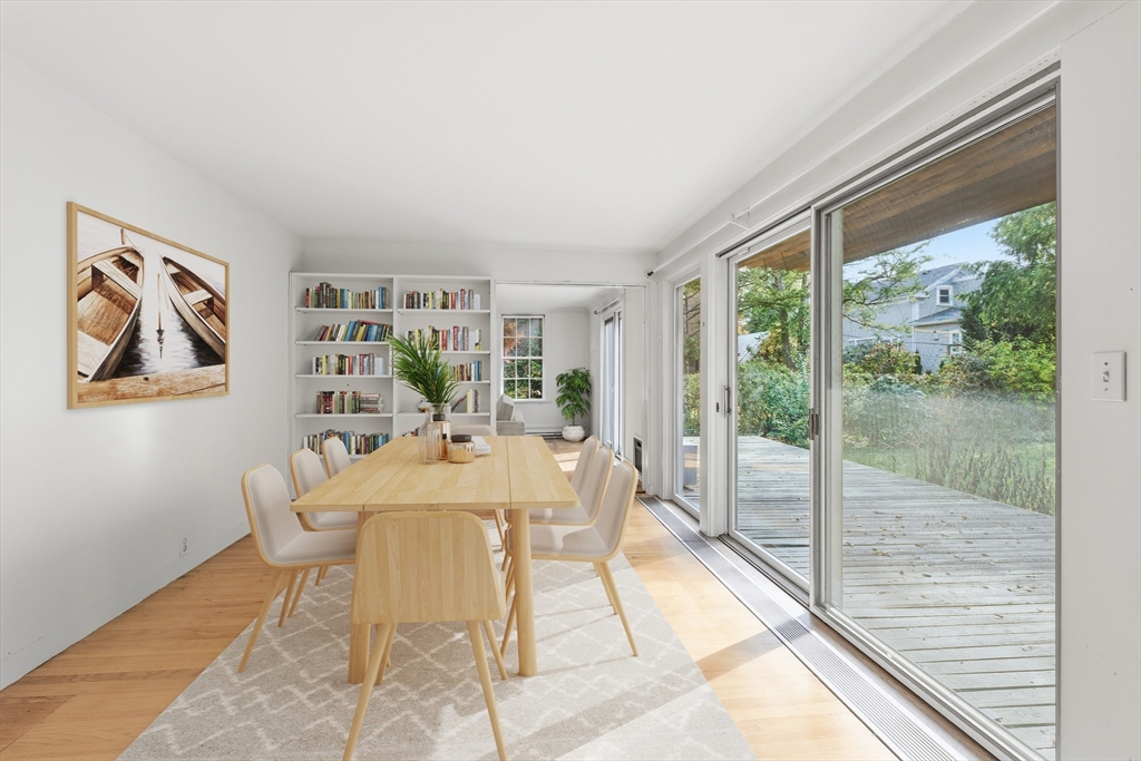 12-14 Gray Gardens W