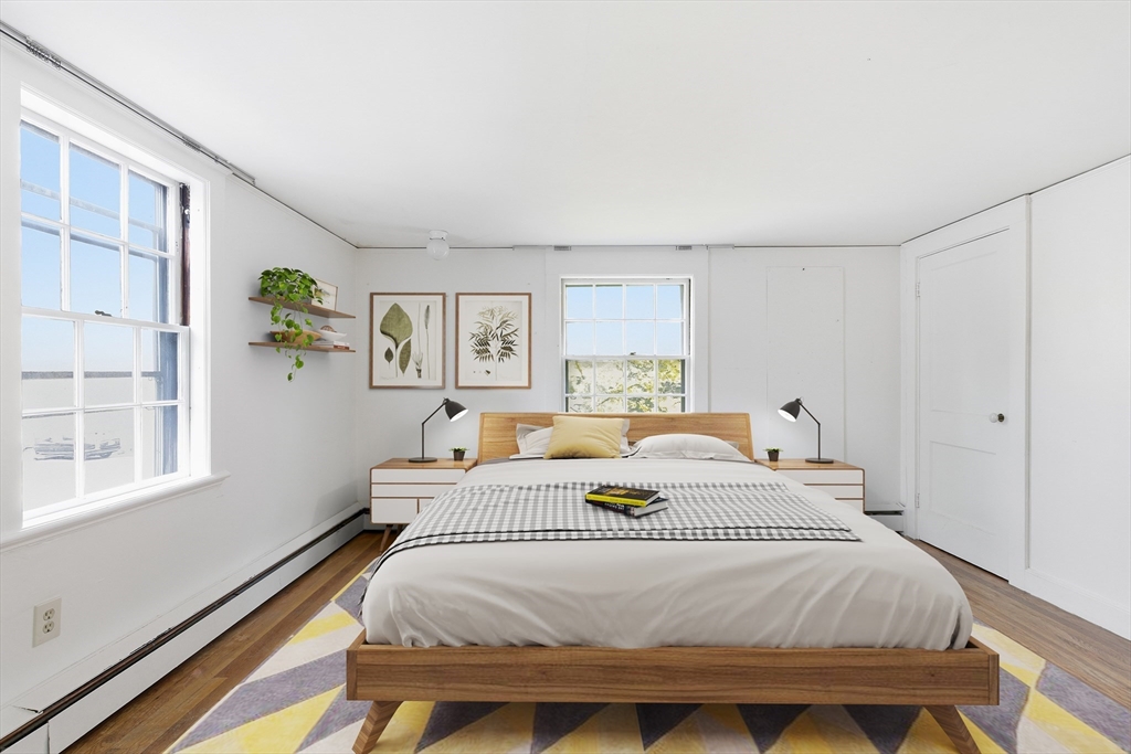 12-14 Gray Gardens W