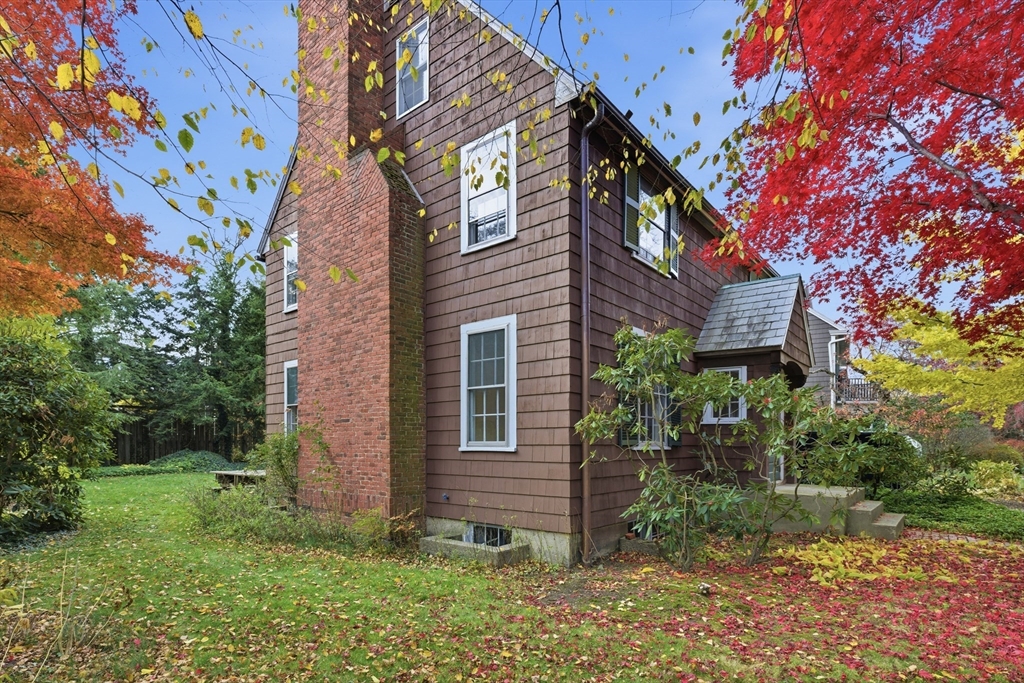 12-14 Gray Gardens W