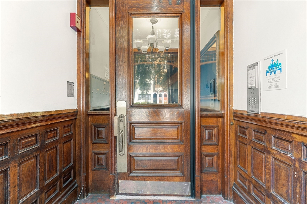 511 Beacon St # 11 Unit: F-11