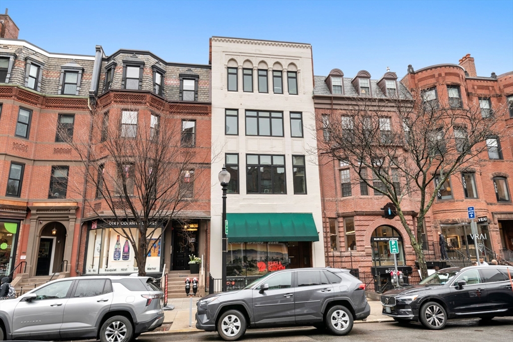 165 Newbury St # 2