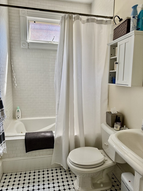 54 Chestnut Street # 1