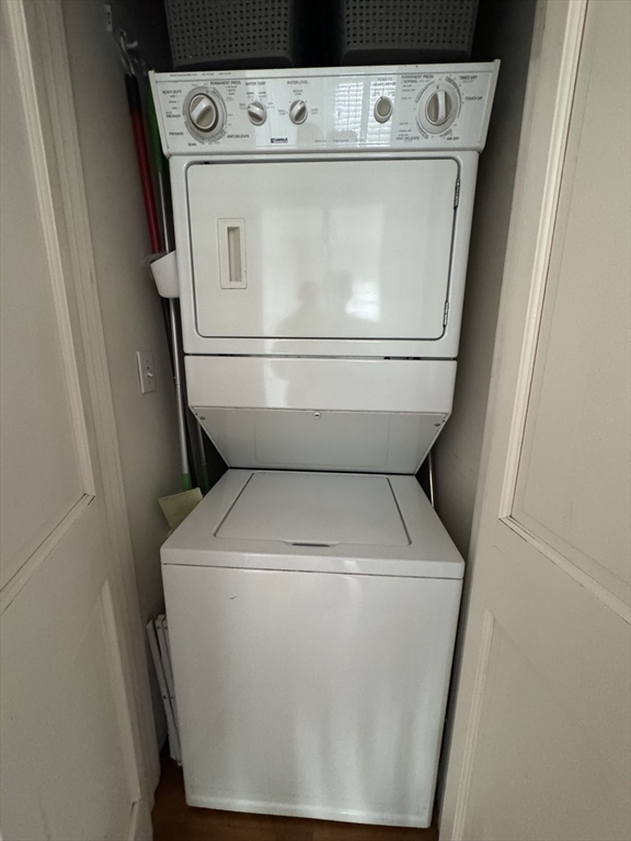 54 Chestnut Street # 1