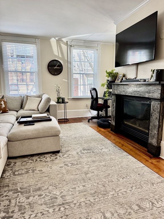 54 Chestnut Street # 1