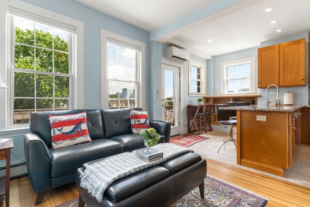 35 Mead St # 3
