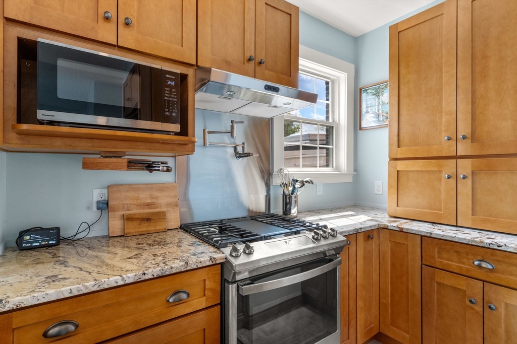 35 Mead St # 3