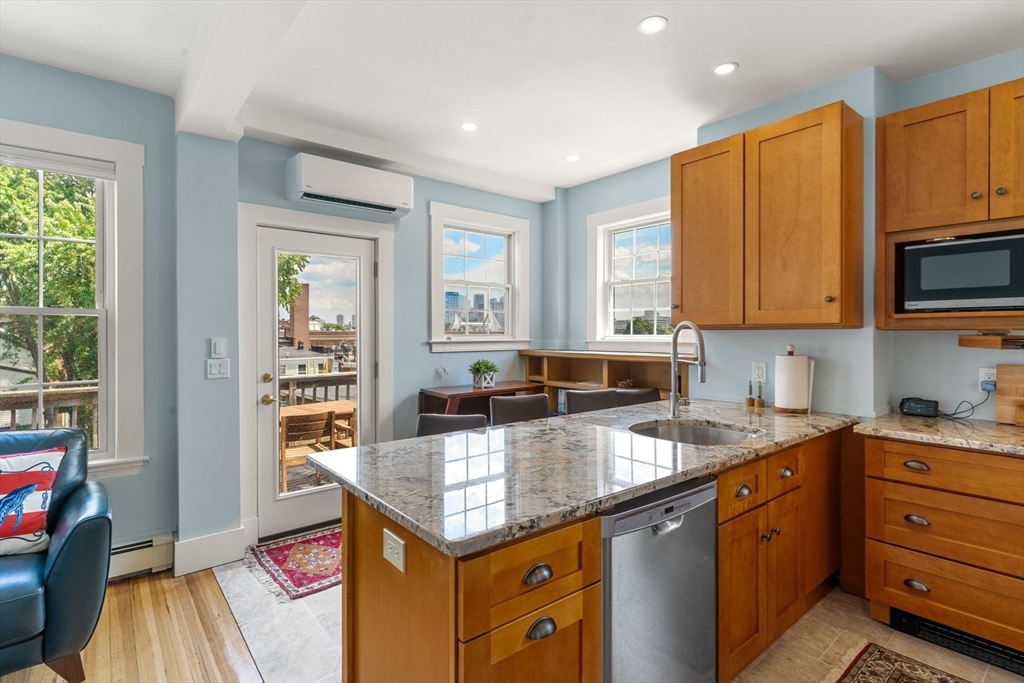 35 Mead St # 3