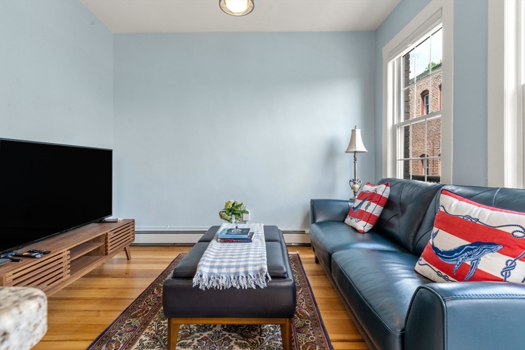 35 Mead St # 3