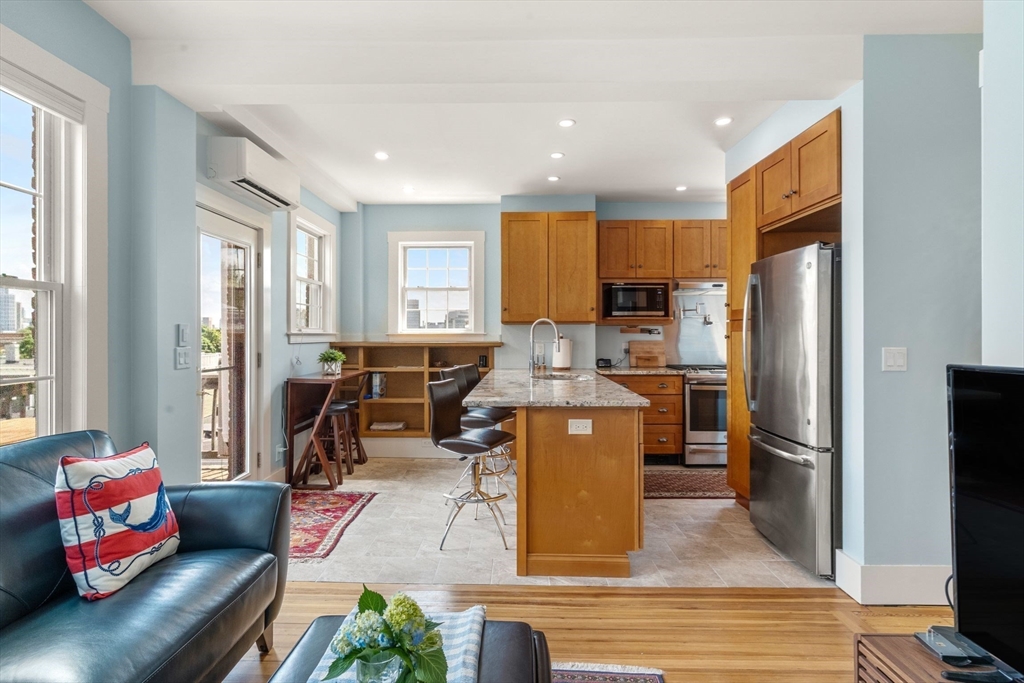 35 Mead St # 3