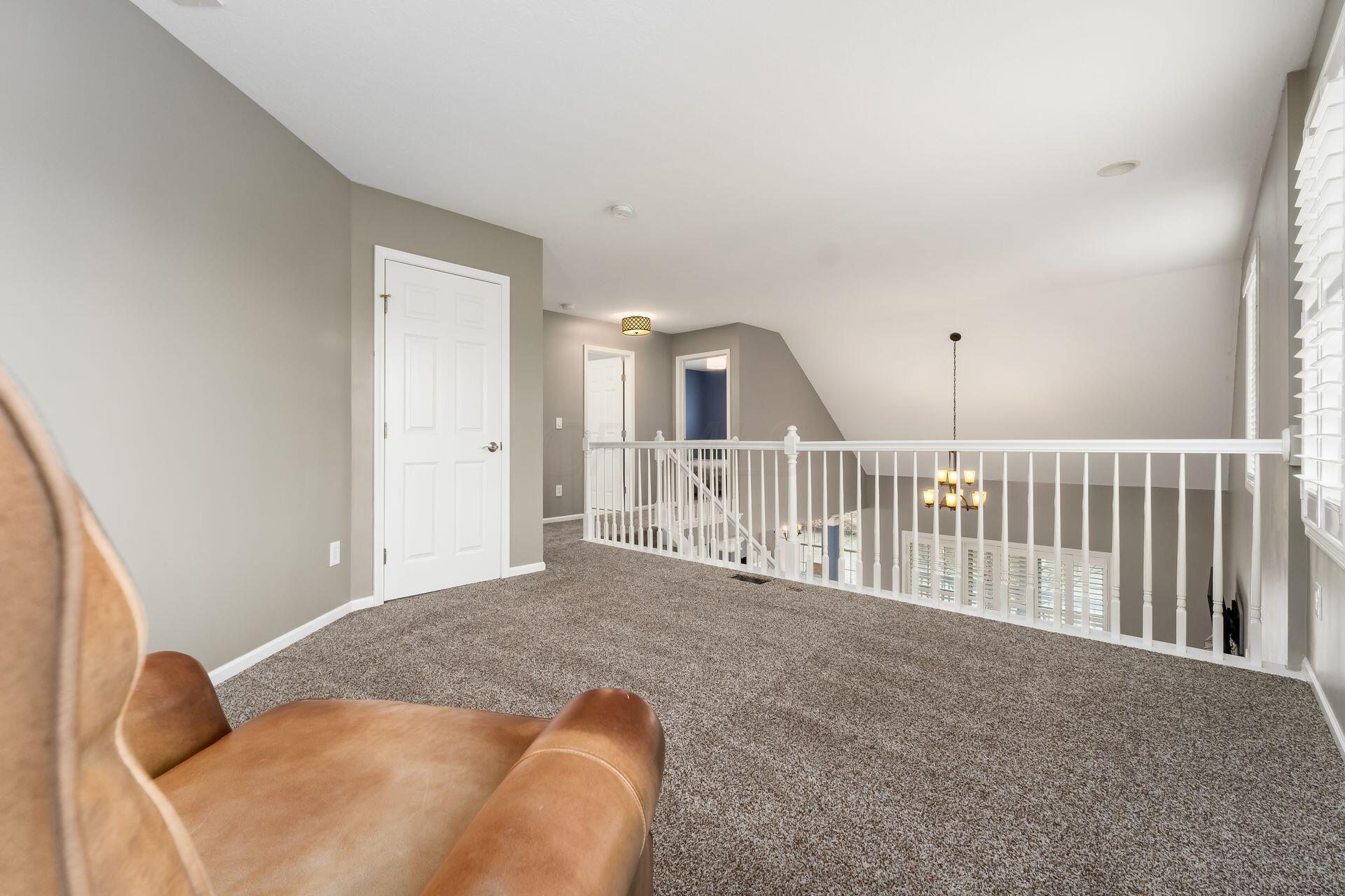 1204 Sanctuary Place, 35