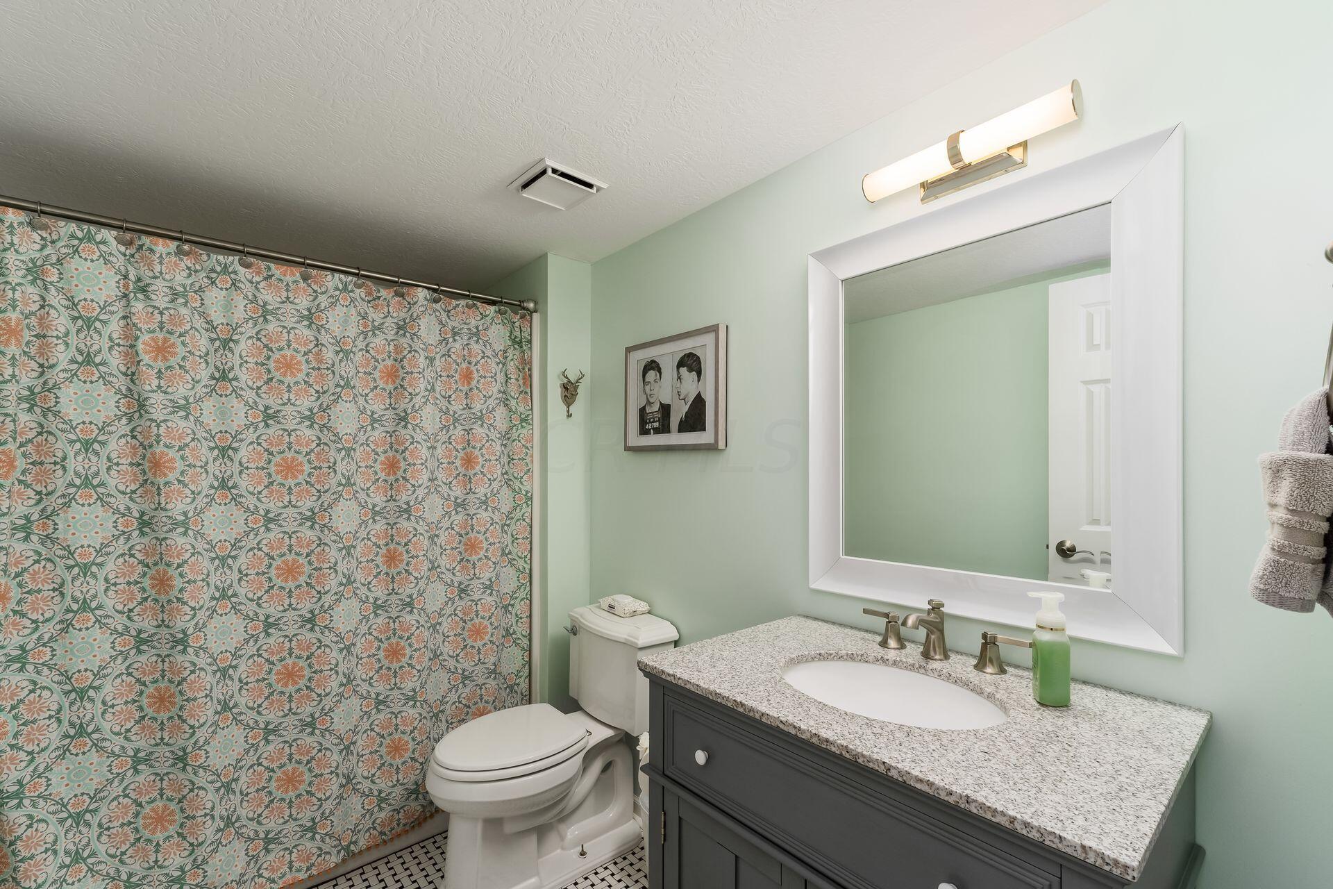 1204 Sanctuary Place, 35