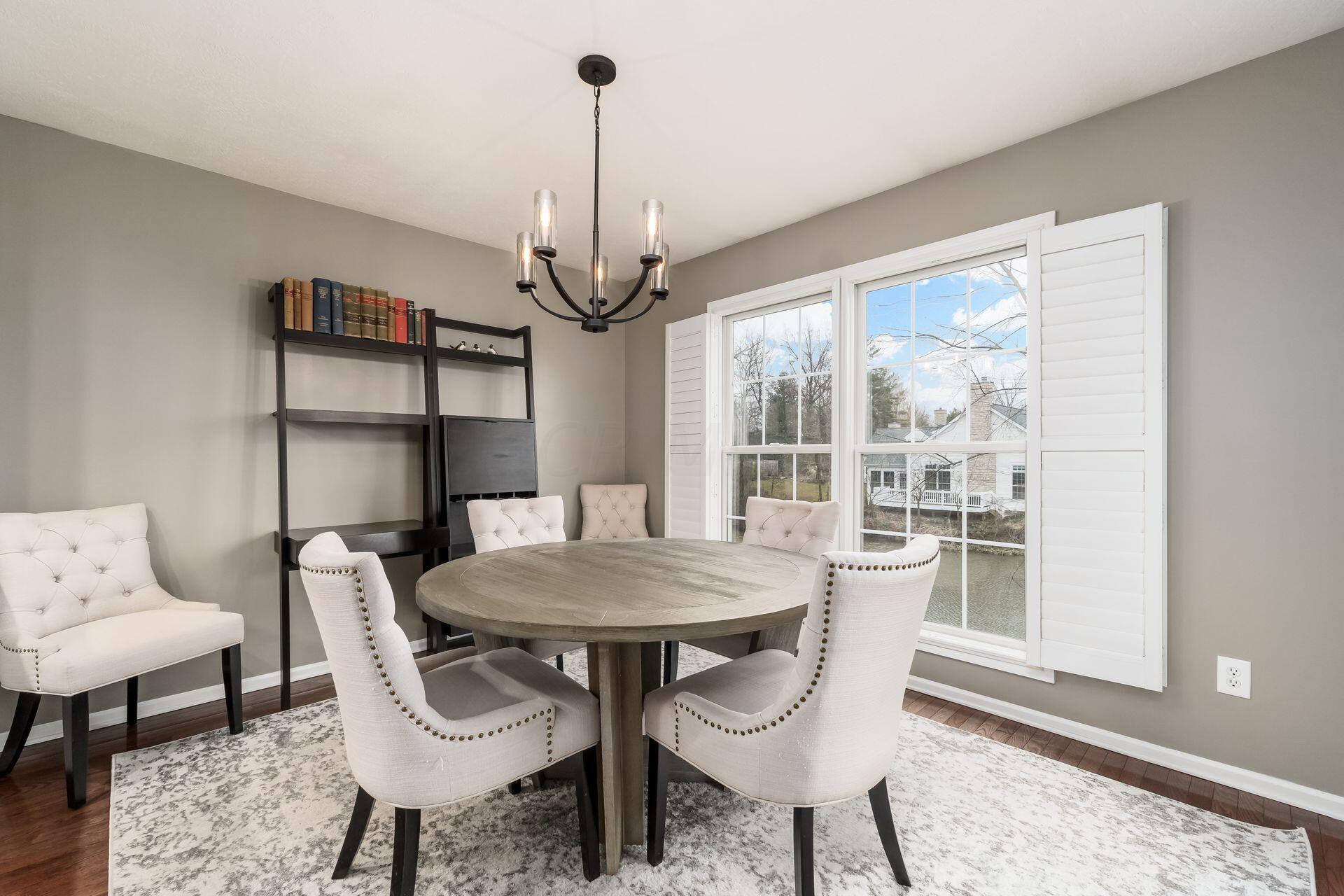 1204 Sanctuary Place, 35