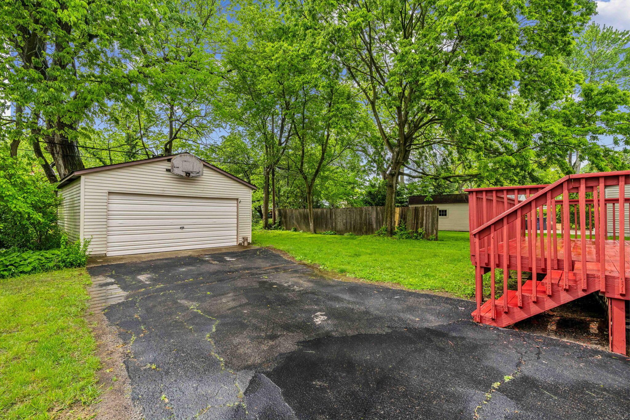 967 S Cassingham Road