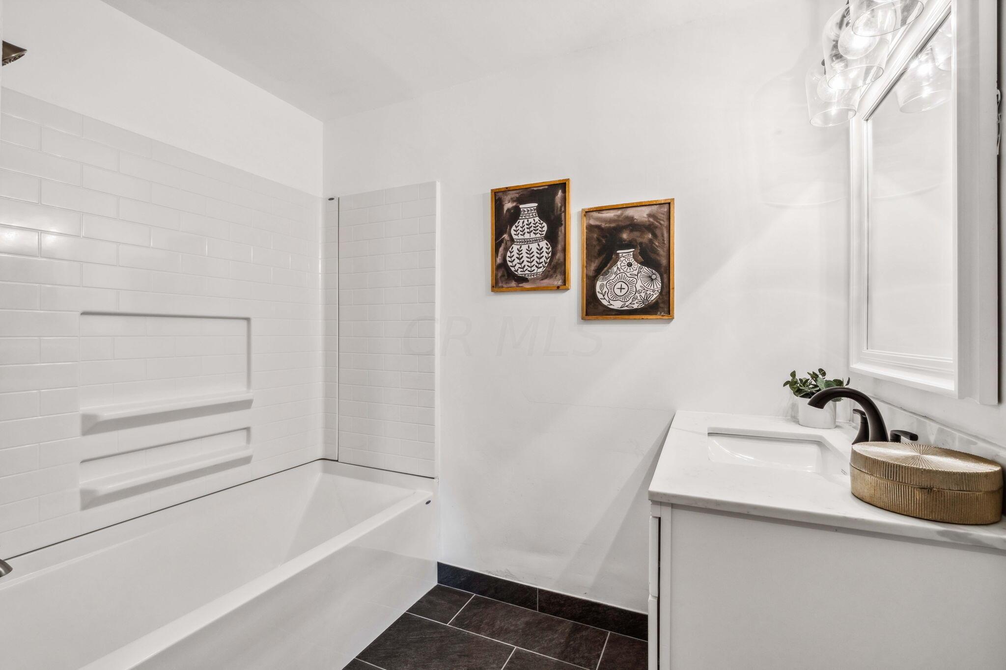 967 S Cassingham Road