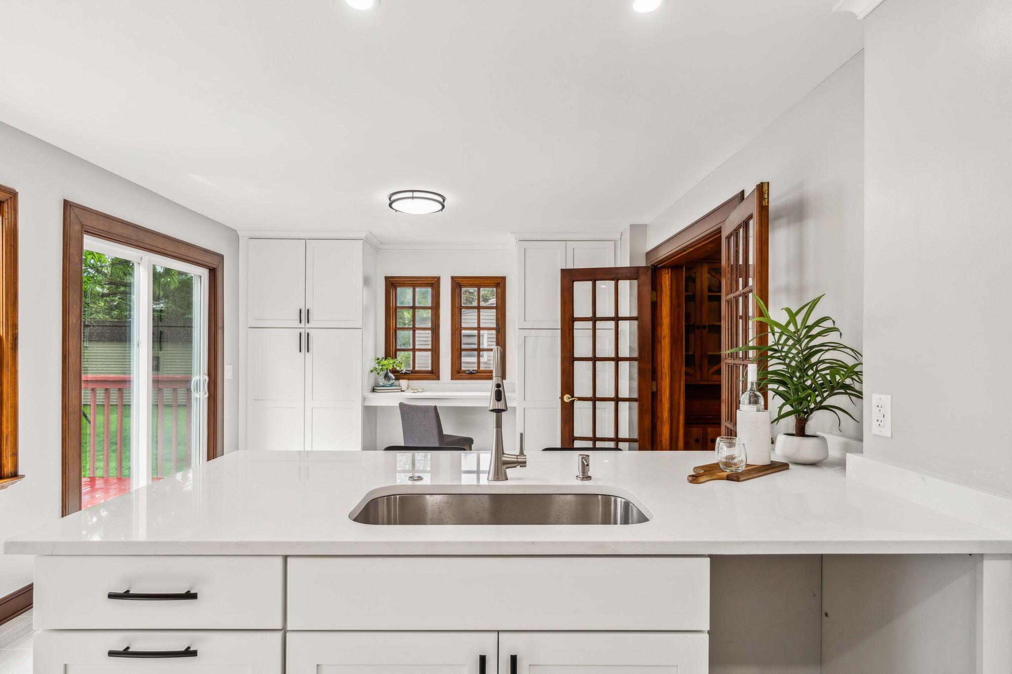 967 S Cassingham Road